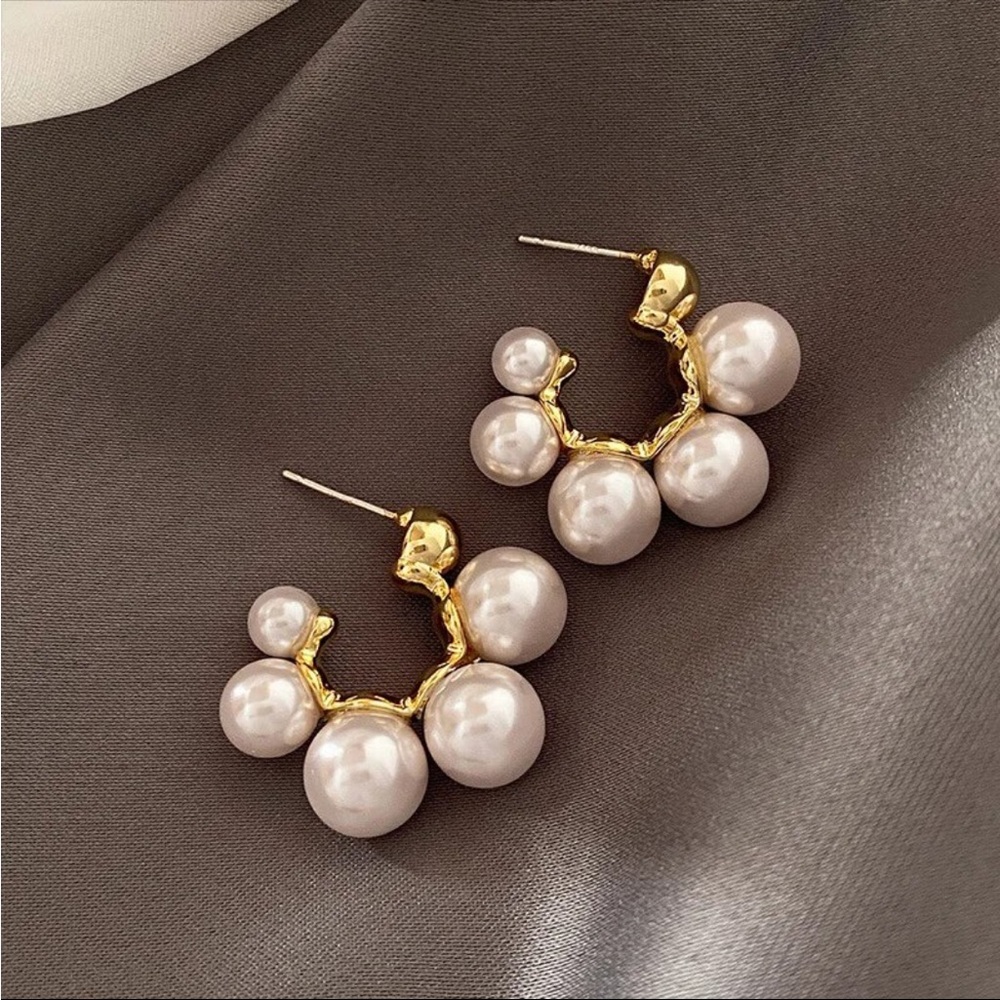 “Now & Forever" Luxury Pearl Gold Mini Hoop Statement Minimalist Dainty Earrings - Picture 3 of 7